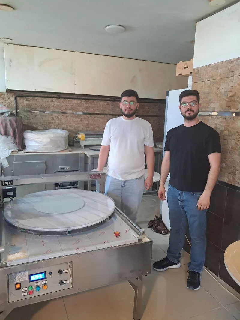 Ekmekçi’nin mutfağına yerleştirilmiş IMC Super-Inox makinesi